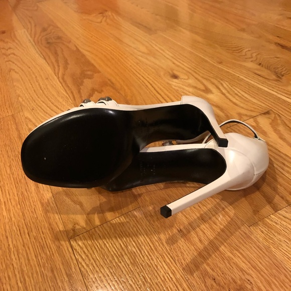 Saint Laurent - Picture 4 of 5